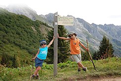Kinderschuhe und Kinderwanderschuhe im Schuhshop Keller online kaufen
