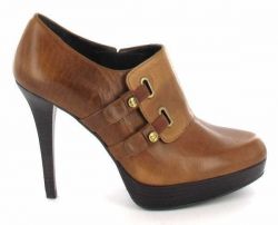 Stuart Weitzman Twobucks High Heel Hochfront