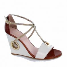 Stuart Weitzman Portholes Keil-Sandale