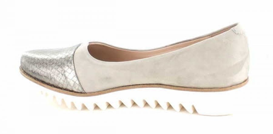 Preview: Donna Carolina 31194022