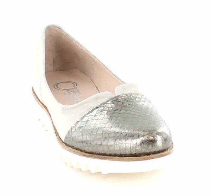 Preview: Donna Carolina 31194022