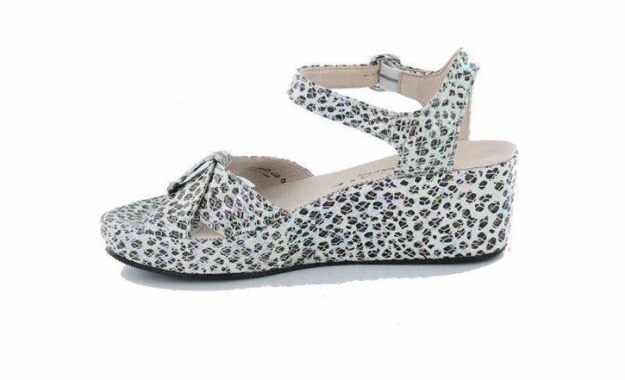 Preview: Brunate 553