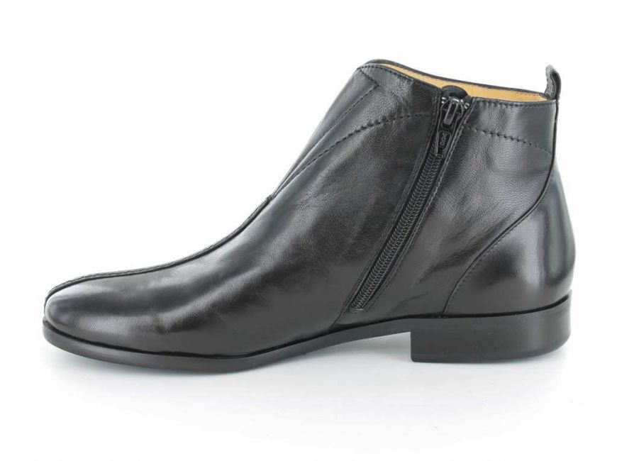 Preview: Trumans 5807
