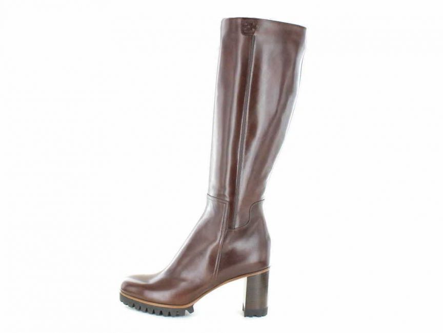 Trumans 8076