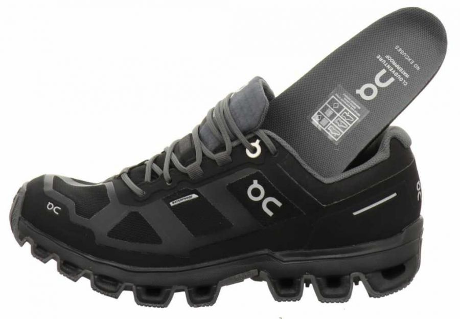 On Shoes Cloudventure WP Woman black