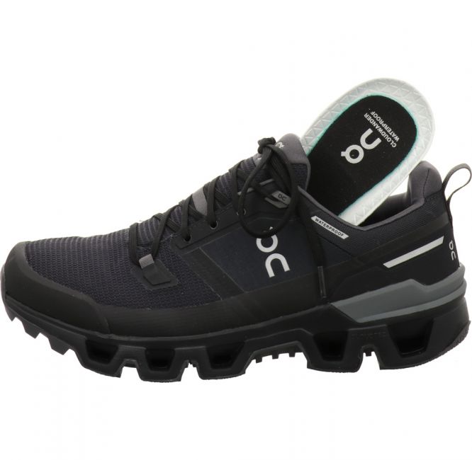 On Shoes Cloudwander WP Men black