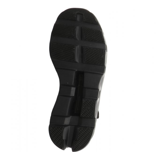 On Shoes Cloudmonster All Black