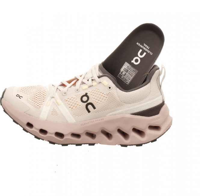 On Shoes Cloudsurfer Trail Ws Silver/Ma