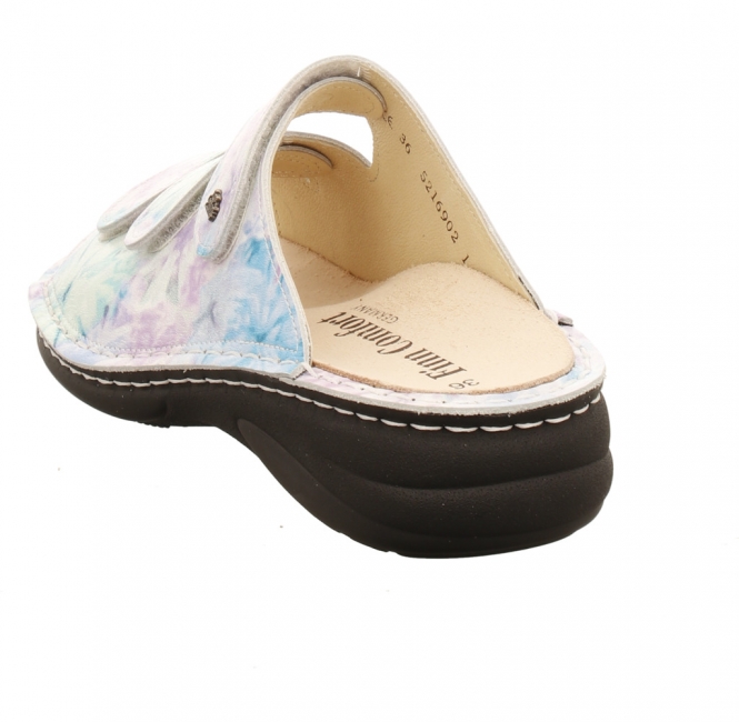 Preview: Finn Comfort Hellas sky