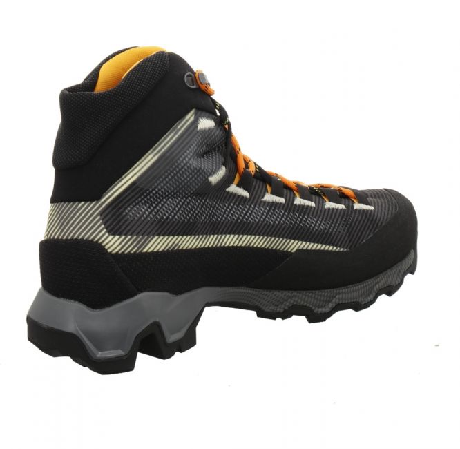 Preview: La Sportiva Aequilibrium Hike GTX