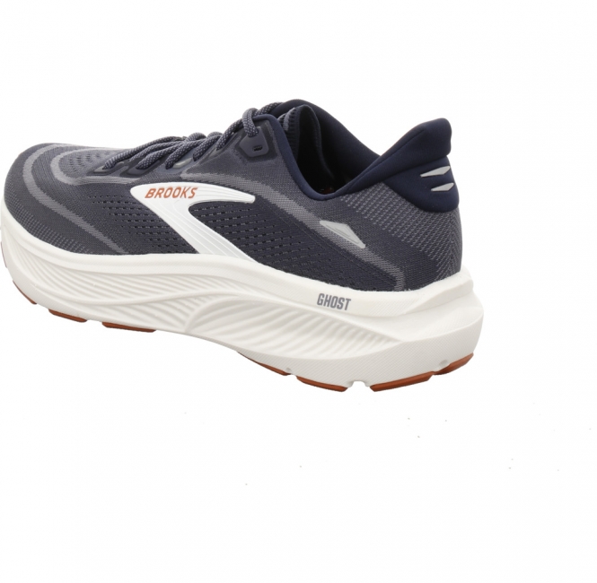 Preview: Brooks Ghost 18