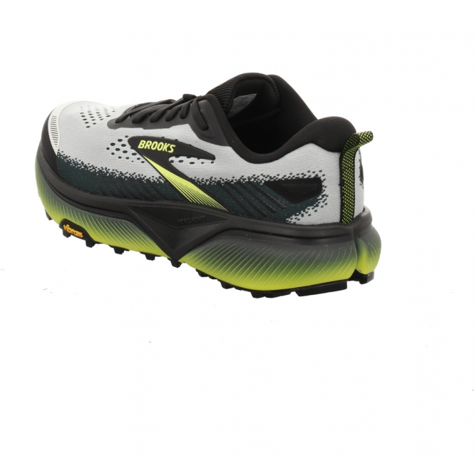 Preview: Brooks Cascadia 20