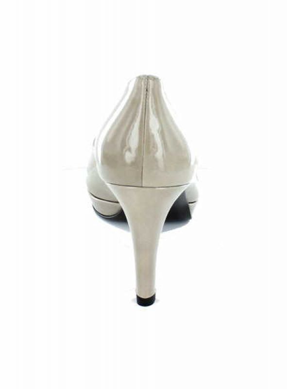 Stuart Weitzman Plato