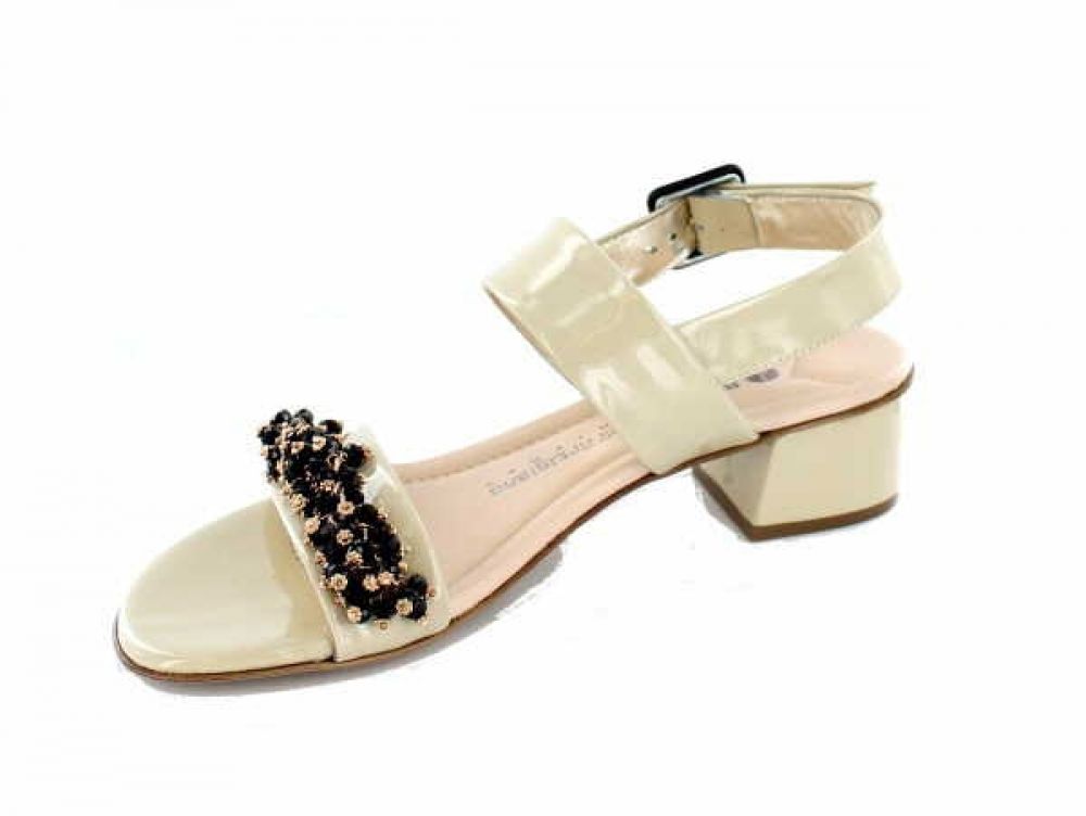 Cazaturificio Polidori Leo S.r 14019 Sandale