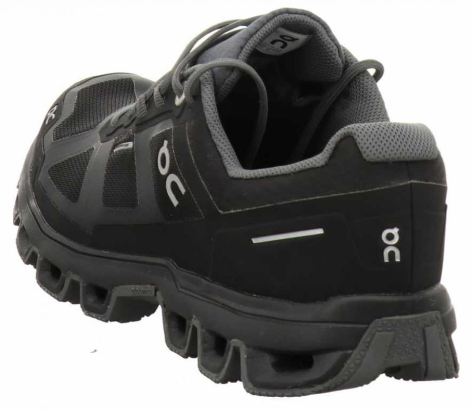 On Shoes Cloudventure WP Woman black