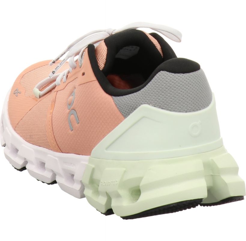 On Shoes Cloudflyer 4 Ws Peach/Aloe