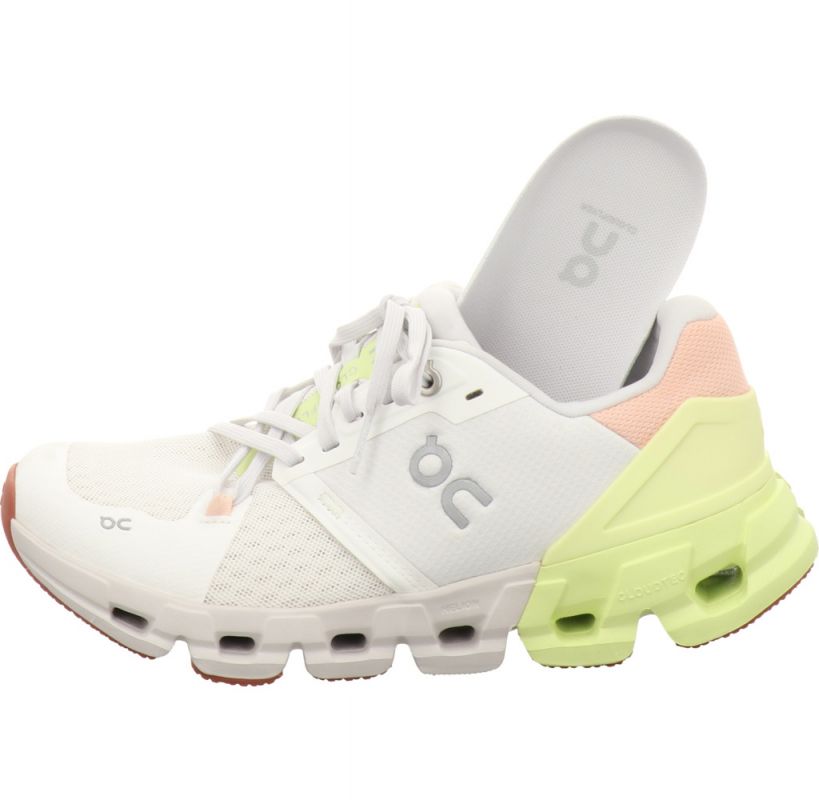 On Shoes Cloudflyer 4 Ws White/ Hay