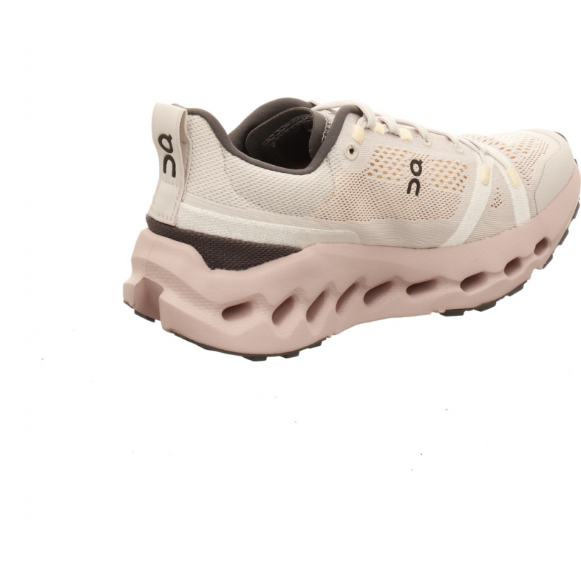 On Shoes Cloudsurfer Trail Ws Silver/Ma