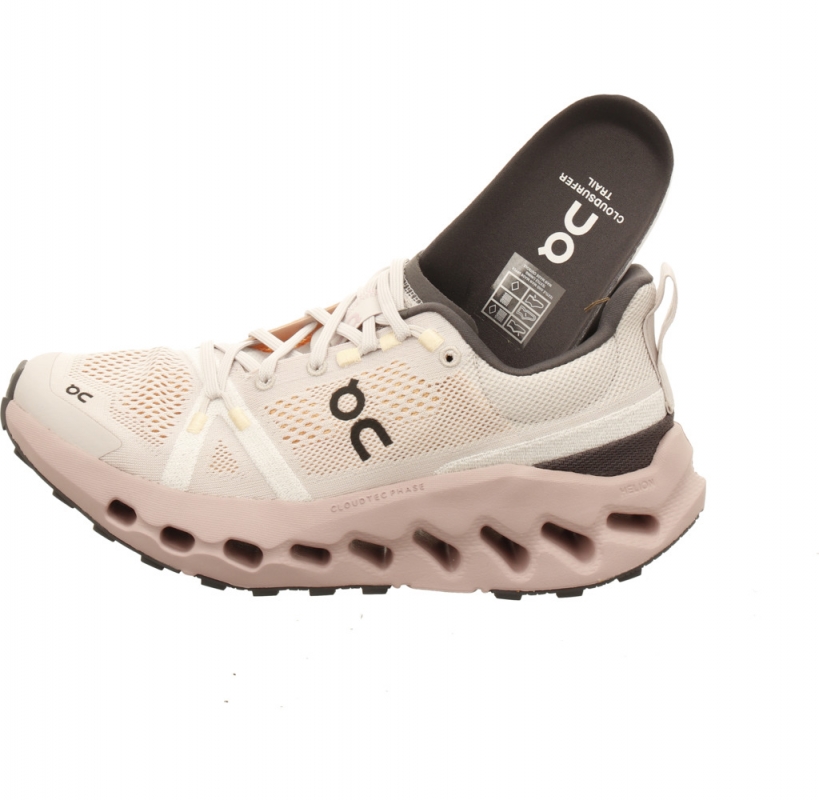 On Shoes Cloudsurfer Trail Ws Silver/Ma
