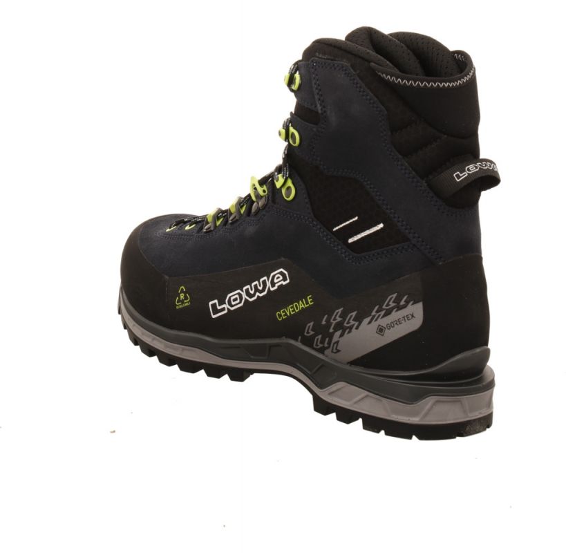 Lowa Cevedale Pro Mid GTX