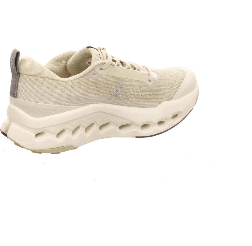 On Shoes Cloudsurfer Trail 2 Men Chalk