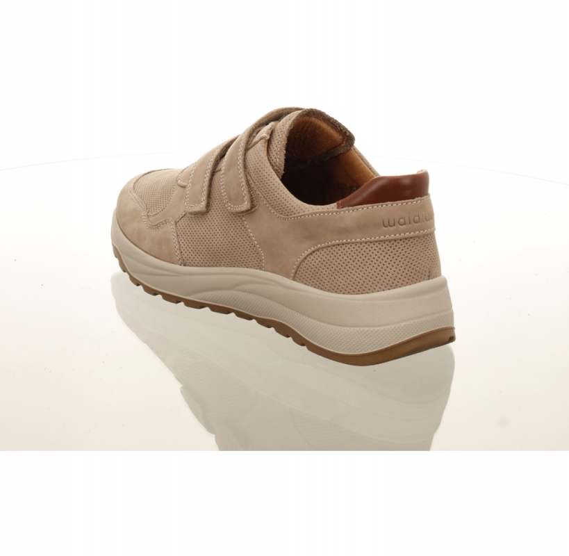 Waldläufer - Lugina 662301 John K-Weite