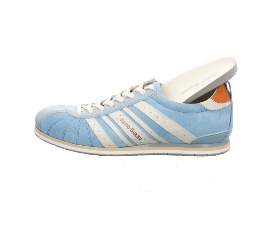 Kamo-Gutsu Tifo 046 cielo