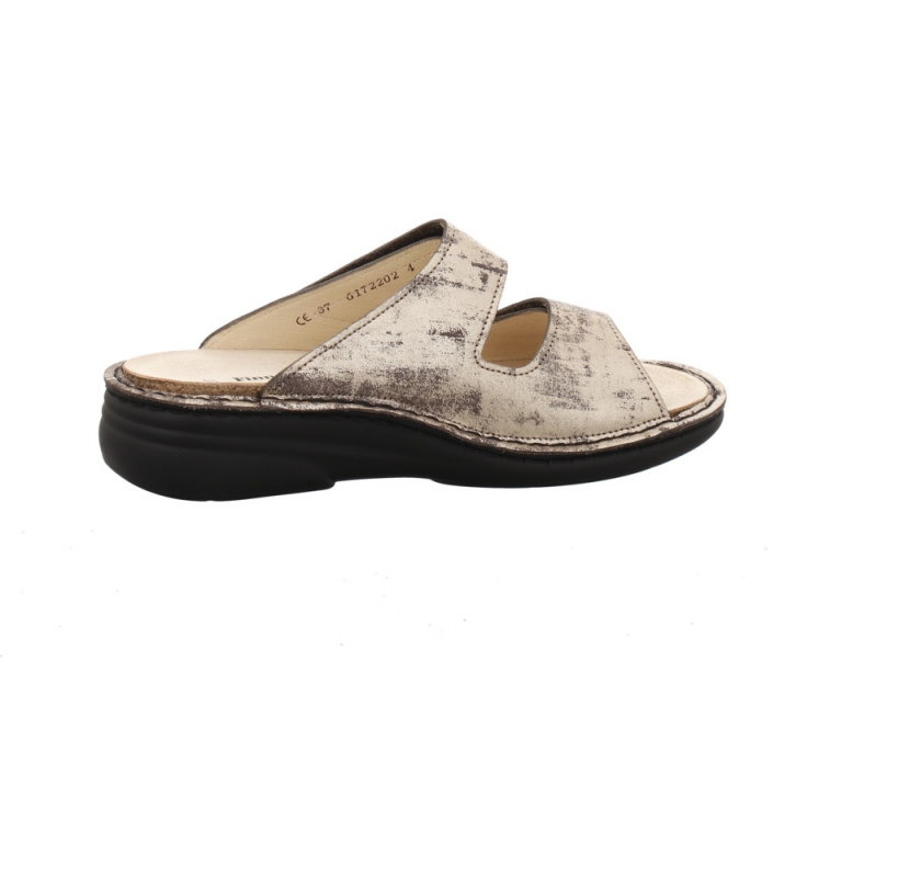 Finn Comfort Moorea oro
